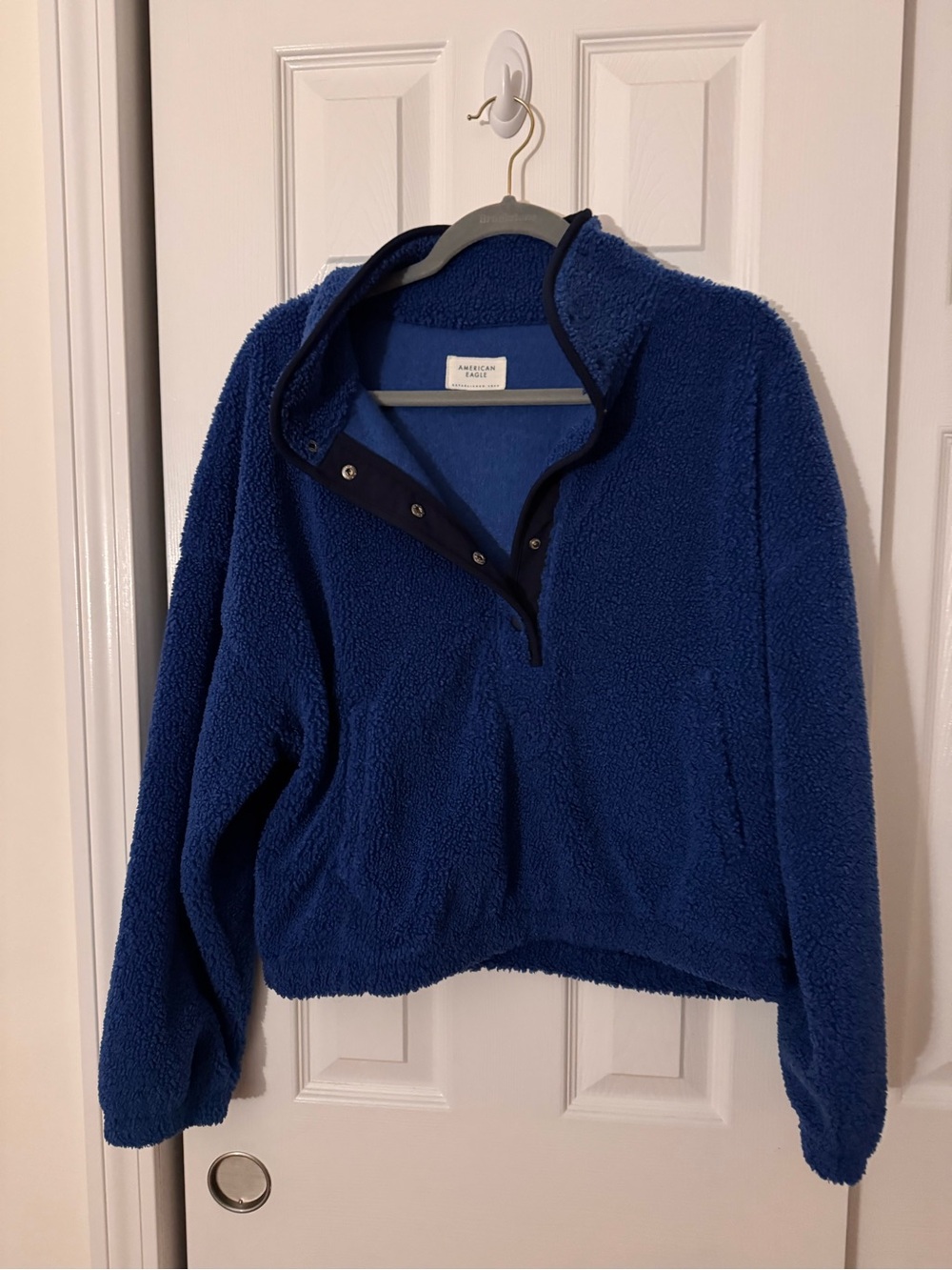NWOT American eagle Sherpa quarter zip, medium